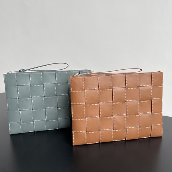 The hot topic! Fake Bottega Veneta Large Cassette Pouch 649616V39K The hot topic! Fake Bottega Veneta Large Cassette Pouch 649616V39K