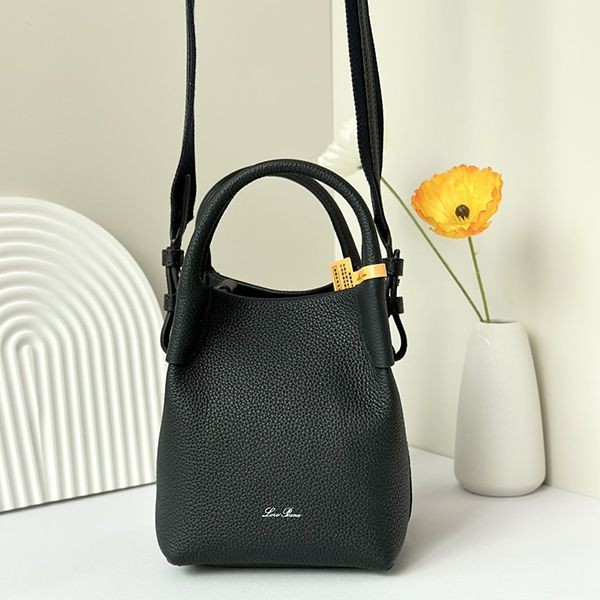 Loro Piana Micro Vail Cheap Leather Shoulder Handbag FAM79 Loro Piana Micro Vail Cheap Leather Shoulder Handbag FAM79