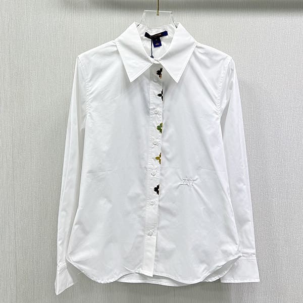 Hard to findLouis Vuitton parody monogram accent shirt 1AC20G Hard to findLouis Vuitton parody monogram accent shirt 1AC20G