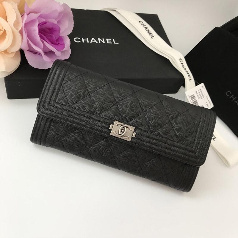 New for Fall/Winter: Chanel Boy Wallet, Chanel Replica, Caviar Skin, SHV51440