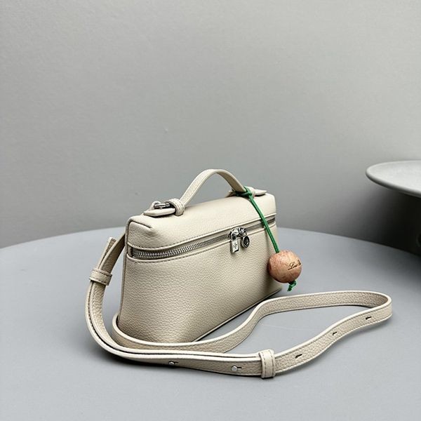 Loro Piana Extra Pocket Pouch L19 Fake Shoulder Bag rox34053