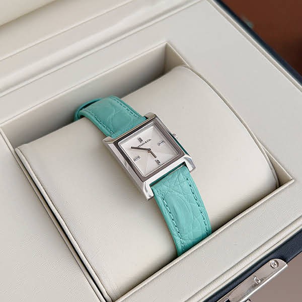 Very popular! Tiffany & Co. Replica 1837 Logo Makers 22mm Square Watch 68122449 Very popular! Tiffany & Co. Replica 1837 Logo Makers 22mm Square Watch 68122449