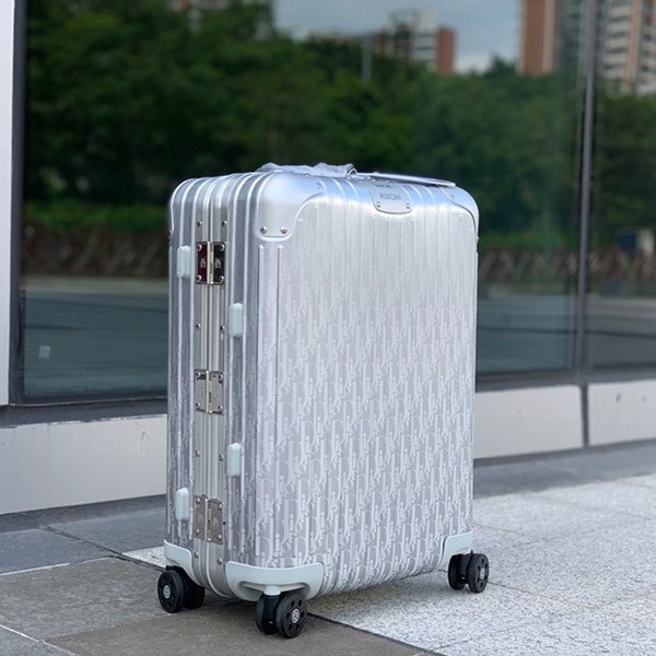 Rimowa Dior collaboration replica carry case CABIN rie64590