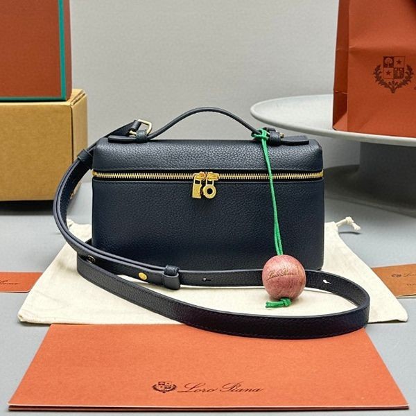 Loro Piana Extra Pocket Pouch L19 Fake Shoulder Bag rok46578