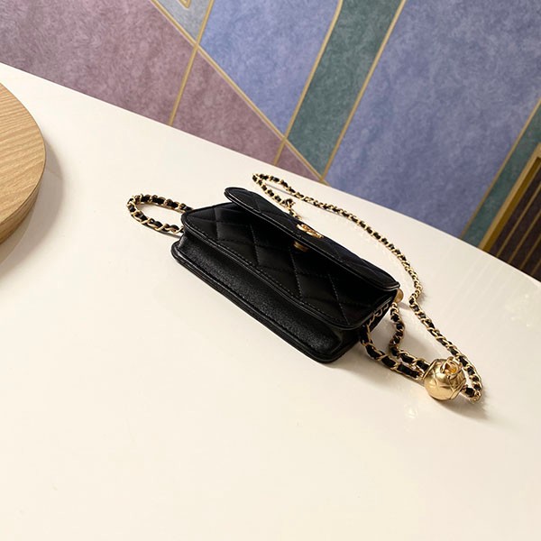 Chanel Matelasse Shoulder Bag Replica Black shk34122