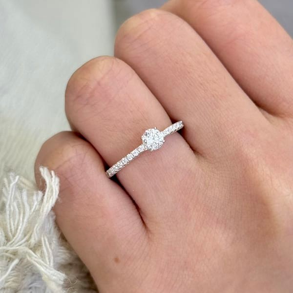 Very popular! Cartier replica Etincel de Solitaire ring N4744300