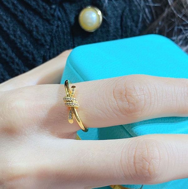 Easy to use Tiffany Knot Dyed Ring Replica Double Row Ring Tih06736