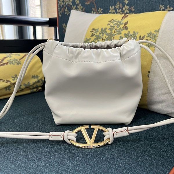 Best Price Valentino V Logo Pouf Bucket Bag Vuu51491