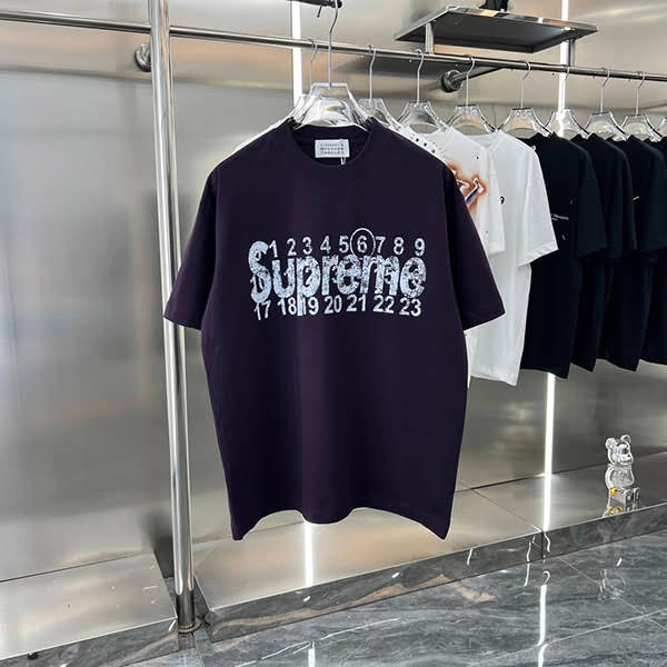Super Hot Topic! Supreme MM6 Fake Printed T-Shirt Numbering Logo Max72293 Super Hot Topic! Supreme MM6 Fake Printed T-Shirt Numbering Logo Max72293