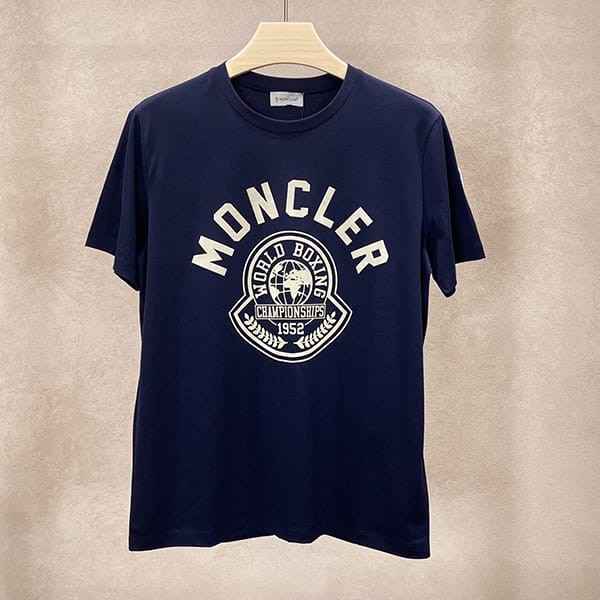 Recommended Moncler Faux Flock Print Logo T-shirt moa03828 Recommended Moncler Faux Flock Print Logo T-shirt moa03828