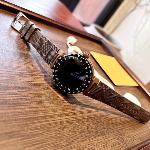 ★Safe shipping with trackingLouis Vuitton Tambour Horizon Smartwatch vul36894