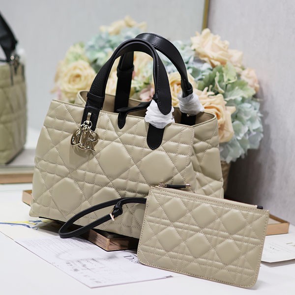 [I really want it! Investment bag] Dior Toujours Tote M copy dev47764