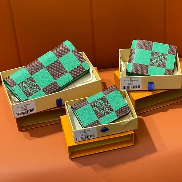 Love at first sight? Louis Vuitton Portefeuille Brother NM Wallet Replica Green 3 Sizes N40613