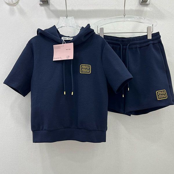 Rare Miu Miu logo sweatshirt top and bottom short sleeves myh71355 Rare Miu Miu logo sweatshirt top and bottom short sleeves myh71355