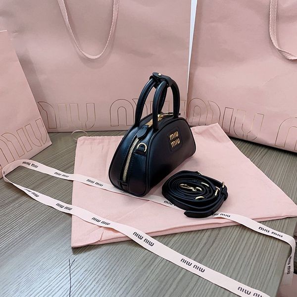 Miu Miu Leather Top Handle Bag Replica myz05339 Sold Out