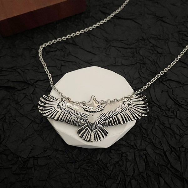 Goro's Monte Carlo Replica Eagle Chain Necklace gov69615