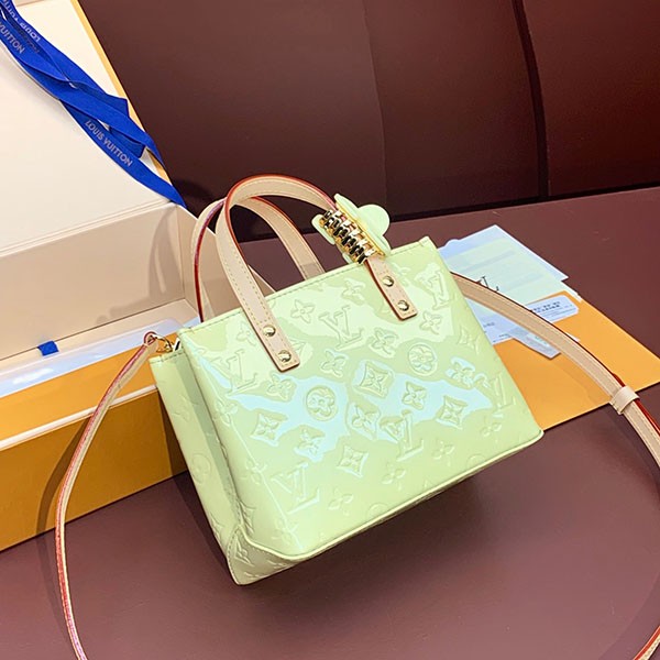 Louis Vuitton Replica Reed PM Enamel Monogram with Clip Chain vuy43113 Louis Vuitton Replica Reed PM Enamel Monogram with Clip Chain vuy43113