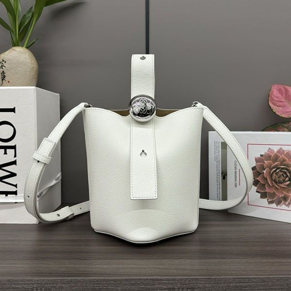 Lovely Loewe Pebble Bucket Bag Mini Handbag lol72602 Lovely Loewe Pebble Bucket Bag Mini Handbag lol72602