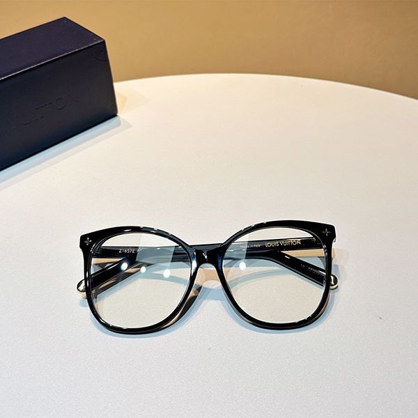 Louis Vuitton] Glasses Sunglasses Replica Monogram Cat Eye vuo43480