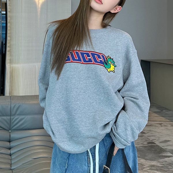 Tracked Gucci Replica Yuko Higuchi Animal Print Sweatshirt guu83795