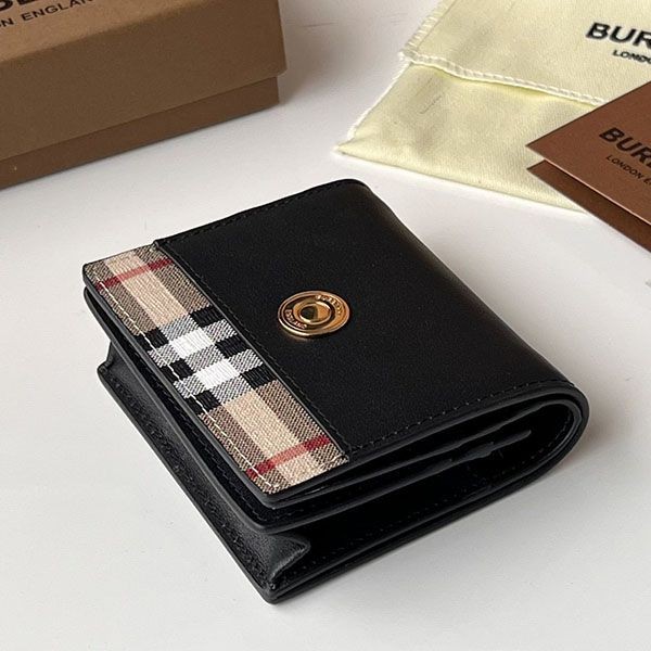 Burberry Small Wallet Replica Bi-fold Wallet Baa37970