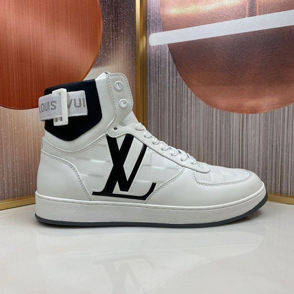 Nice Louis Vuitton Monogram Sneakers Replica vud56287