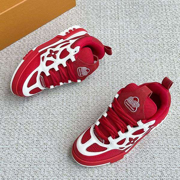 Hard to find!Louis Vuitton Men's LV Skate Line Sneakers Replica vus36574