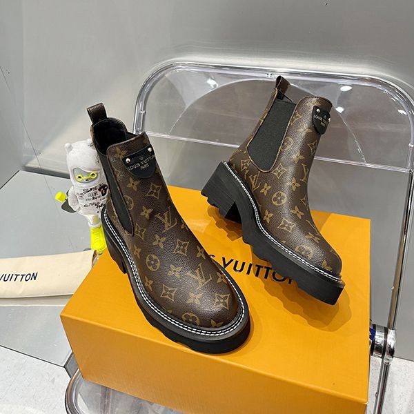 Louis Vuitton Monogram Short Boots Replica vup60515