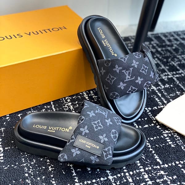 n grade recommendedLouis Vuitton pool pillow line mule fake vug05426