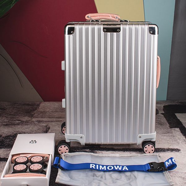 [RIMOWA N-Grade] New Classic "Cabin" Suitcase - Extremely Hard to Find? rin95045