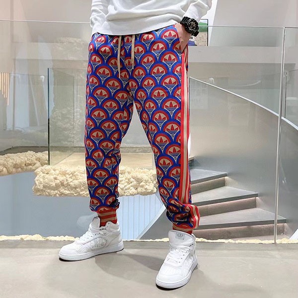 Love at first sight? Adidas Gucci fake jacquard sweatpants guu39639