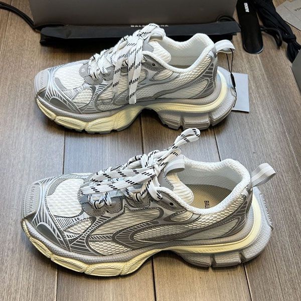 Secured Balenciaga SNEAKERS sneakers bai49519