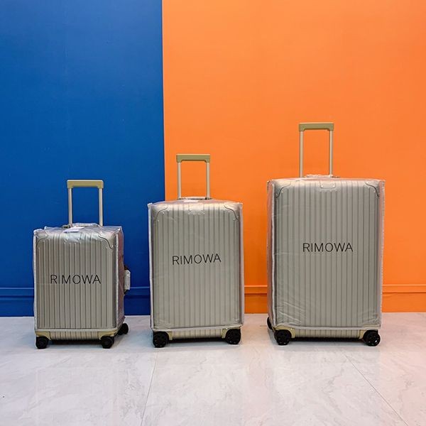Competition: Rimowa Original 925 Cabin Plus Replica Gold/Titanium riw10087