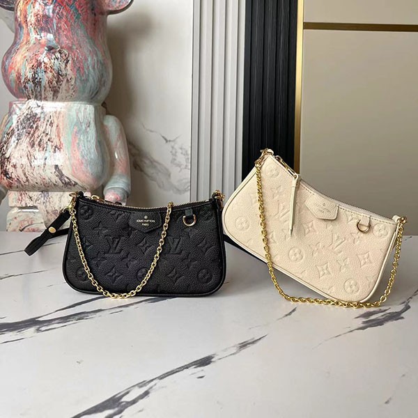 Goes well with dresses ◎ Louis Vuitton replica Easy Pouch On Strap M80349 Goes well with dresses ◎ Louis Vuitton replica Easy Pouch On Strap M80349