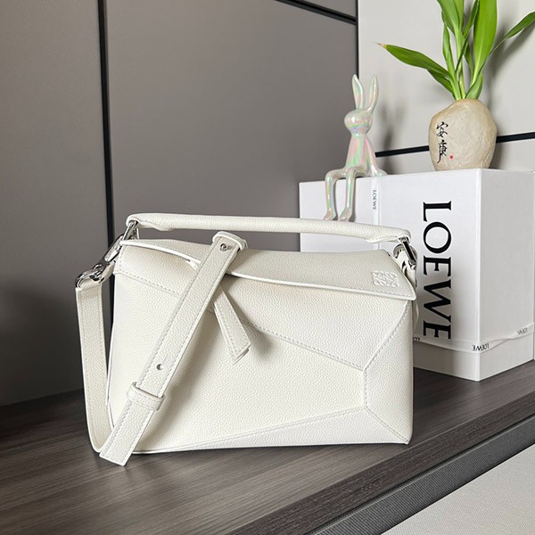 Attention★Loewe Satin Calf Copy Puzzle Edge Shoulder Bag Small lol43994 Attention★Loewe Satin Calf Copy Puzzle Edge Shoulder Bag Small lol43994