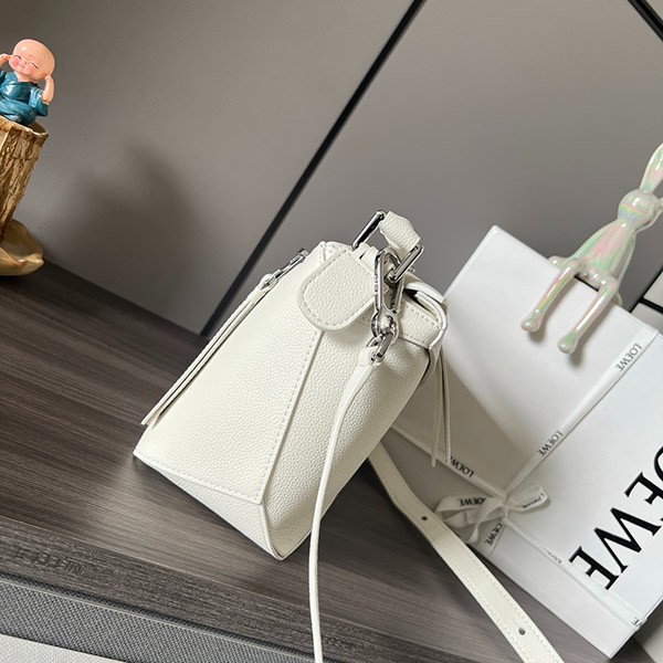 Attention★Loewe Satin Calf Copy Puzzle Edge Shoulder Bag Small lol43994