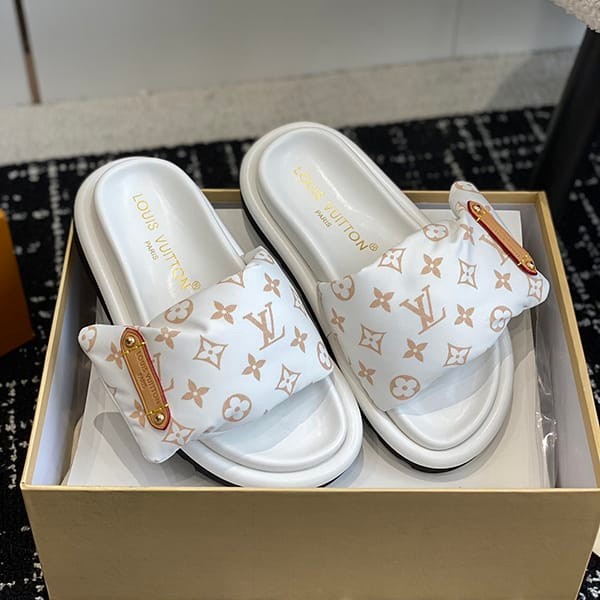 Hard to findLouis Vuitton Pool Pillow Line Mule Parody vup01116