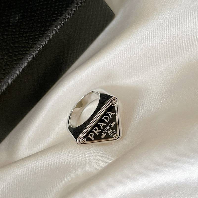 [Popular item] Prada logo enamel silver ring replica pup26476