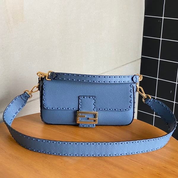 [Great Deal] Fendi Replica Baguette Pink Selleria Bag fen20252