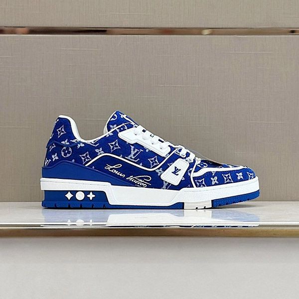 Free shippingLouis Vuitton trainer sneakers monogram vuz50282