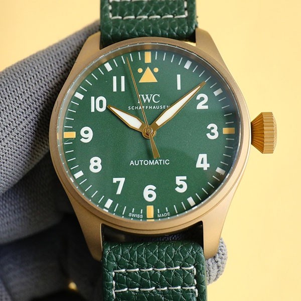 Free shipping IWC Replica Big Pilot Watch 43 Racing Green Men's IW329306