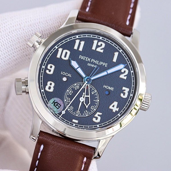 Patek Philippe Replica Calatrava Pilot Travel Time Ref.5524G-001 Varnished Blue Dial