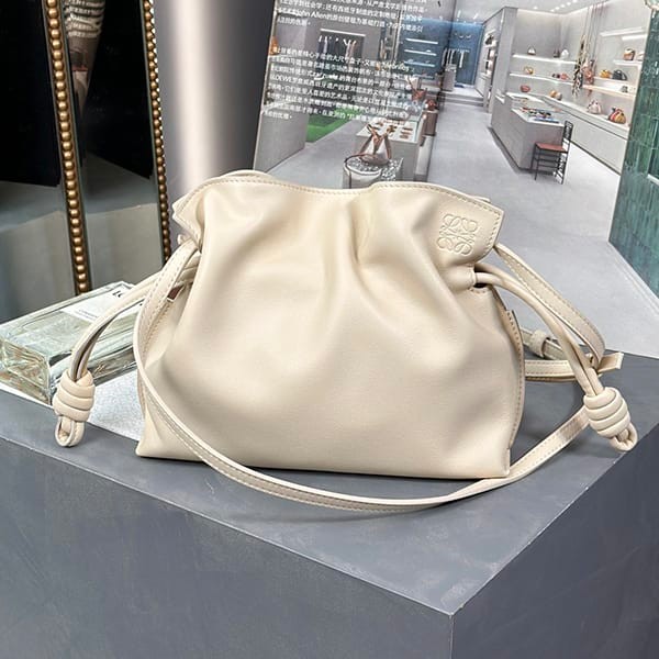 Very popular! Loewe Flamenco Clutch Mini Napa Calfskin Bag Replica lov54984 Very popular! Loewe Flamenco Clutch Mini Napa Calfskin Bag Replica lov54984