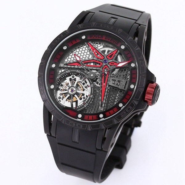 Love at first sight? Roger Dubuis Excalibur Spider Pirelli RDDBEX0817