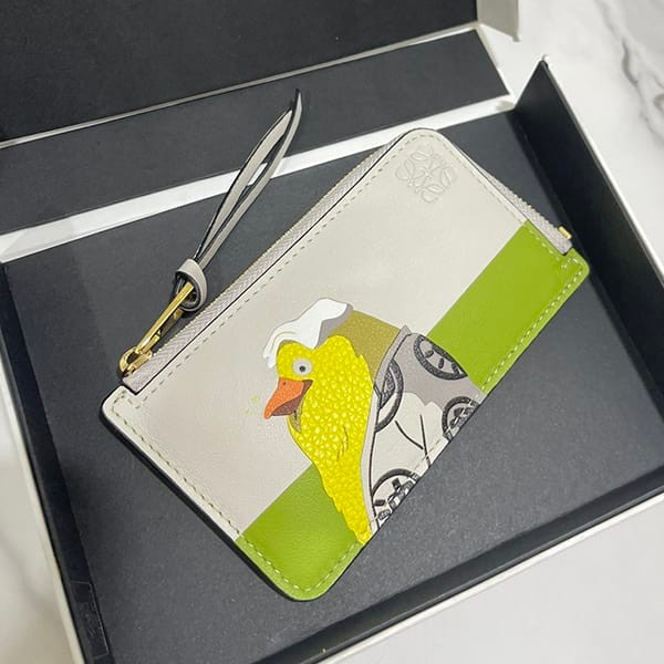 Secured Loewe Logo Coin Card Holder Replica loe43698