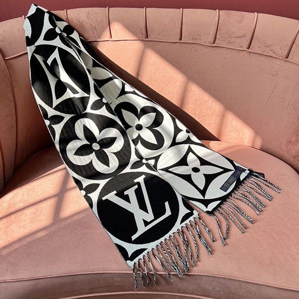 Lowest price challenge Louis Vuitton scarf replica LV medallion vue30559 Lowest price challenge Louis Vuitton scarf replica LV medallion vue30559