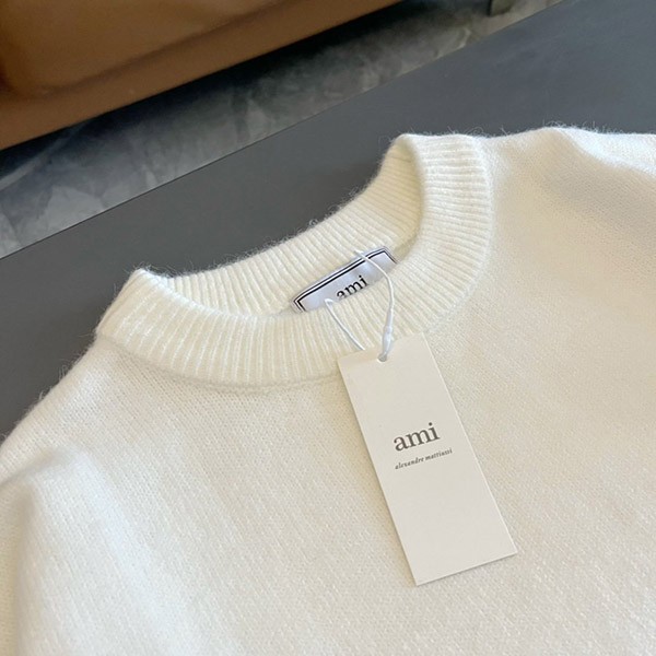 Immediate delivery Ami Paris AMI DE COEUR crew neck sweater copy aml69527