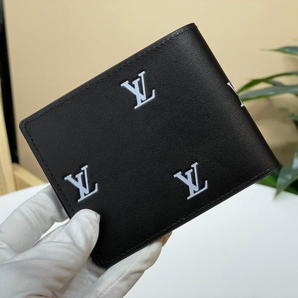 Secured Louis Vuitton Portefeuille Multiple Replica Wallet vut01618