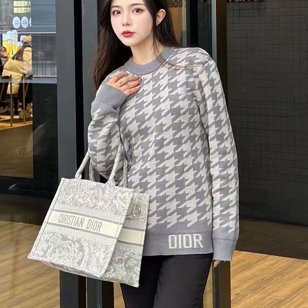 Extremely rare! Dior round neck sweater replica dey21147 Extremely rare! Dior round neck sweater replica dey21147