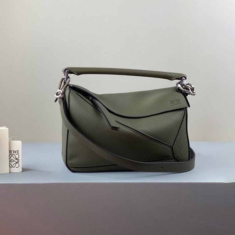 No customs duties on Loewe shoulder bags, fake PUZZLE nano bag loz27291 No customs duties on Loewe shoulder bags, fake PUZZLE nano bag loz27291